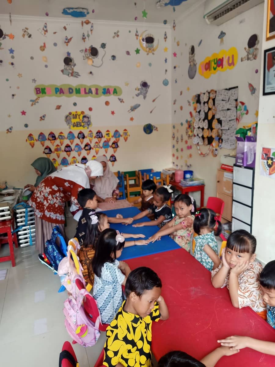 Foto kegiatan anak Melati Jaya
